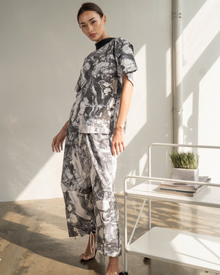 Zero-waste Printed Drawstring Pants (Black or White)