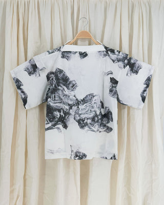 Zero-waste Printed Shirt with Pocket (Black or White)