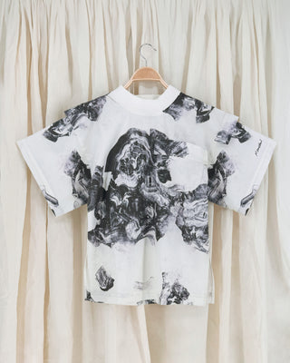 Zero-waste Printed Shirt with Pocket (Black or White)